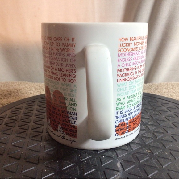 Vtg 1982 MOM White W/Multicolor Lettering Ceramic Coffee/Tea Mug pre-owned - Picture 7 of 11